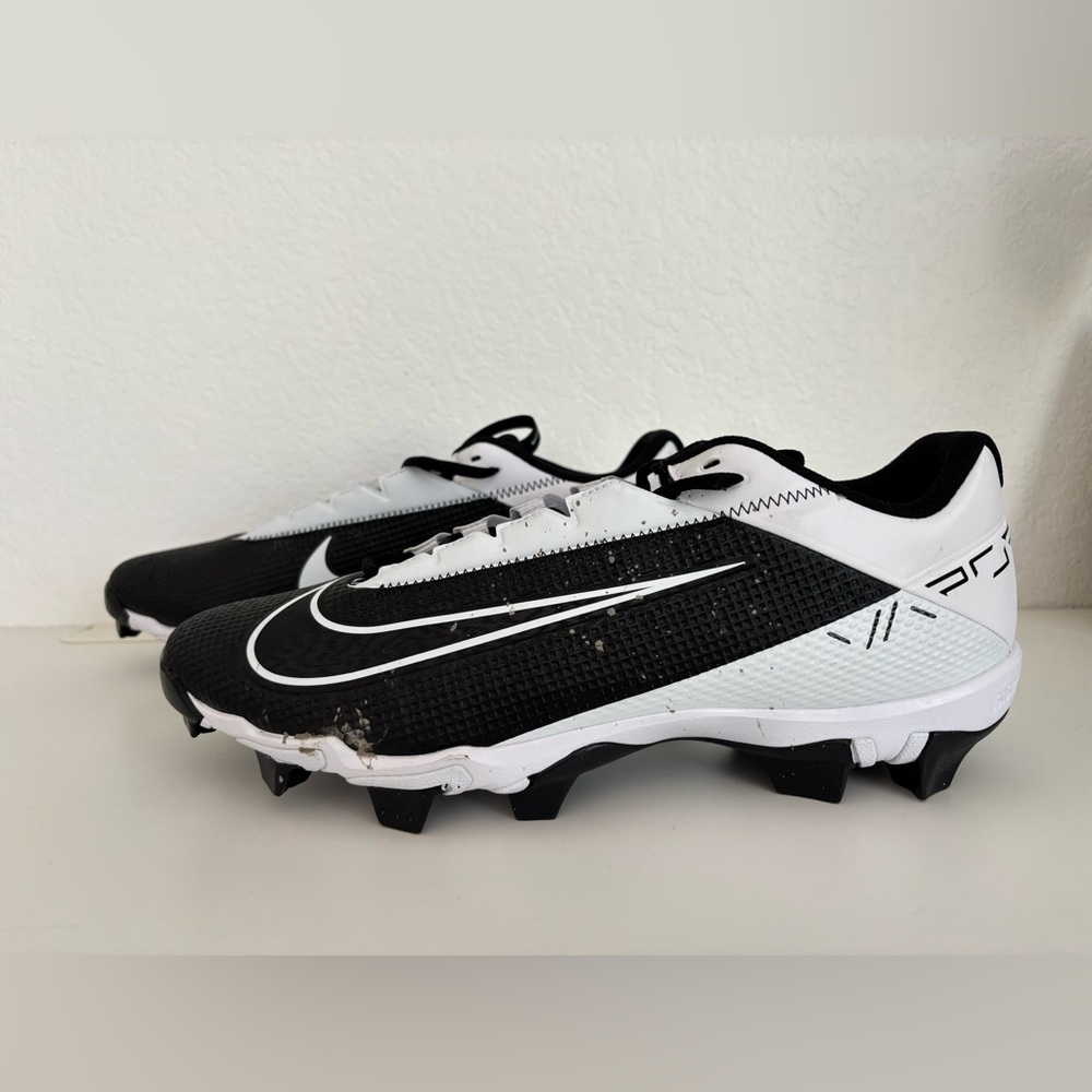 Nike Vapor Edge Shark 2 Men's Football Cleat